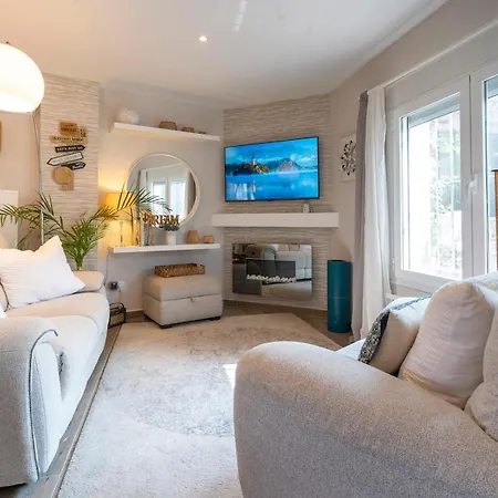 Pass The Keys Stylish Tranquil In Calahonda Holiday home Mijas