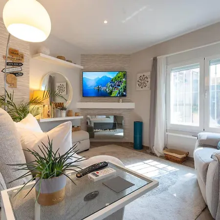 Pass The Keys Stylish Tranquil In Calahonda Holiday home *